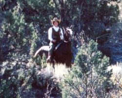 Riding my Friend's Mustang on a Pioneer Wagon Trek