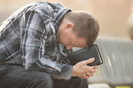 Rightious man praying